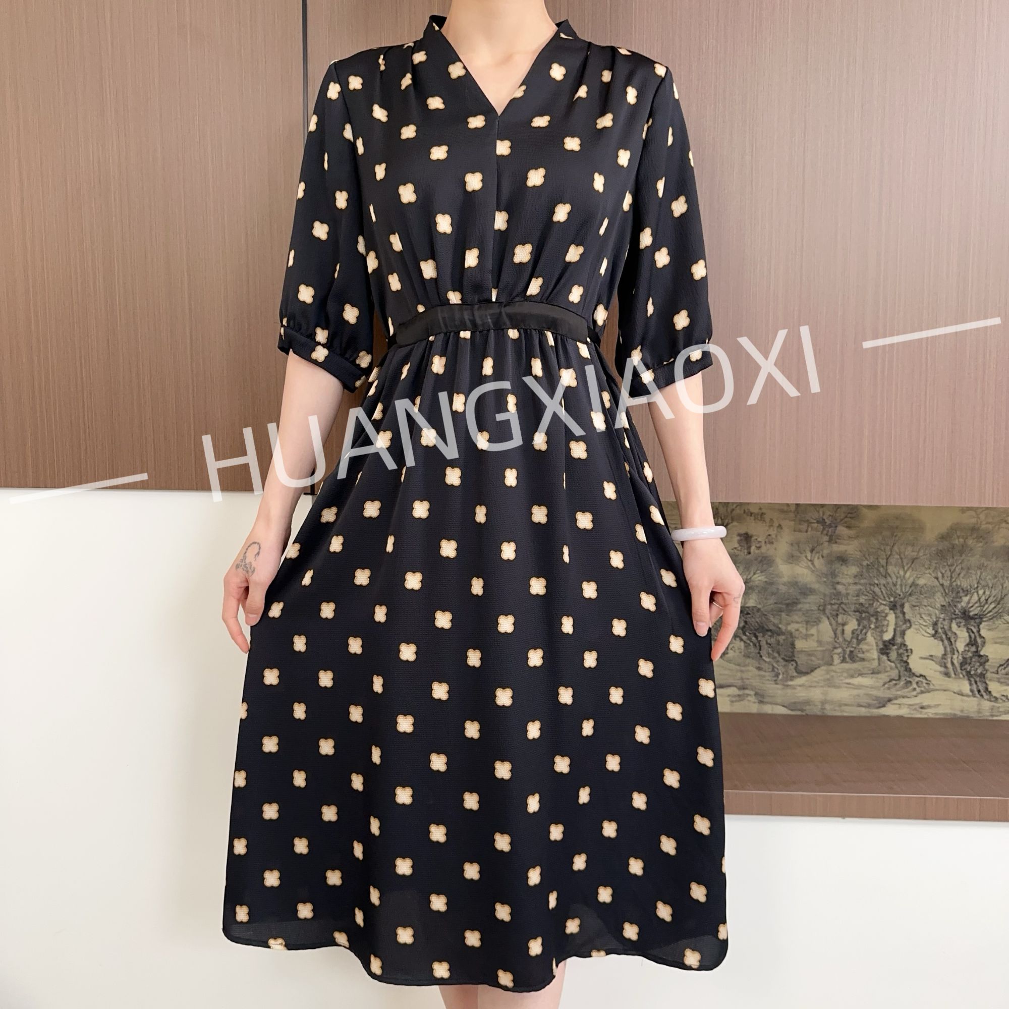 HUANGXIAOXI 高级蓝四叶草颗粒感优雅气质连衣裙ZF-534