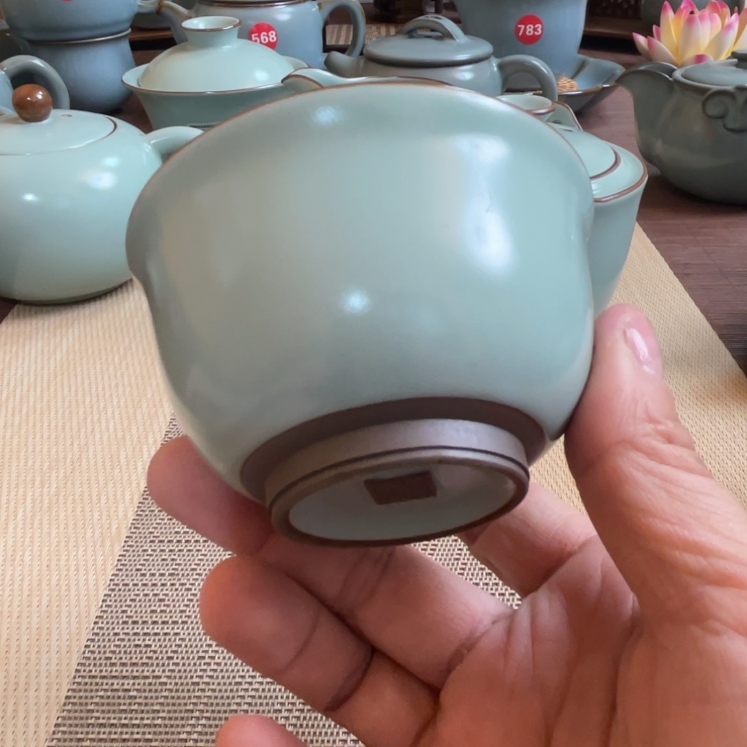 瓷片开播福利。。。。。。