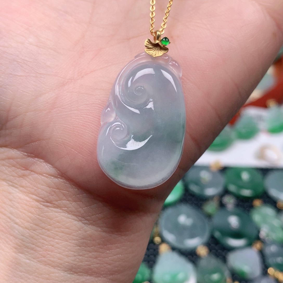 【闪购商品】翡翠吊坠(不含链)18K金镶嵌