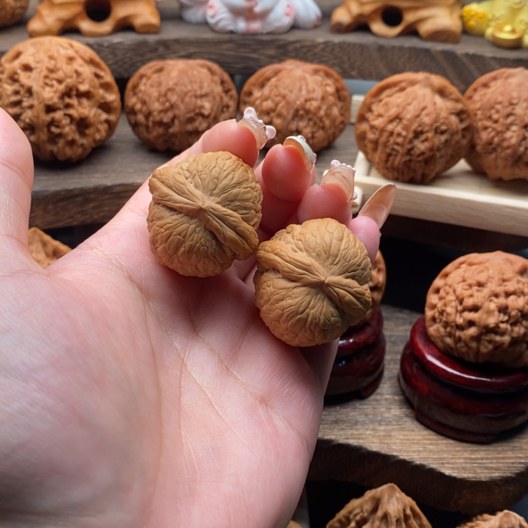 吊坠文玩核桃32全品乾坤元宝