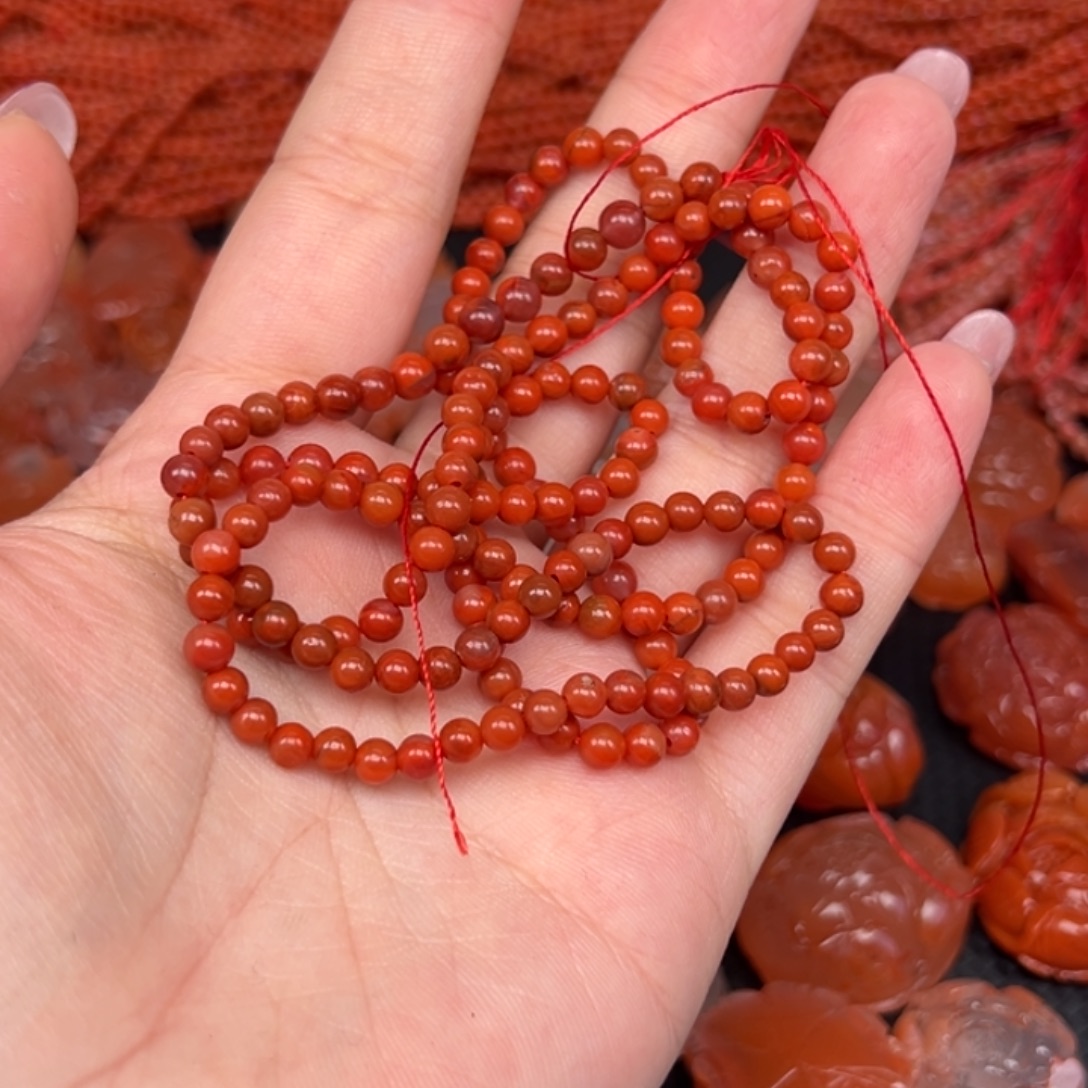 米***꧔南红玛瑙未镶嵌手链