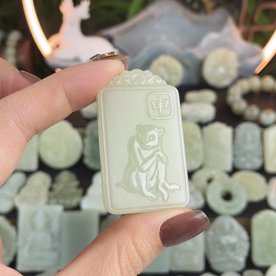 和田玉颈饰未镶嵌