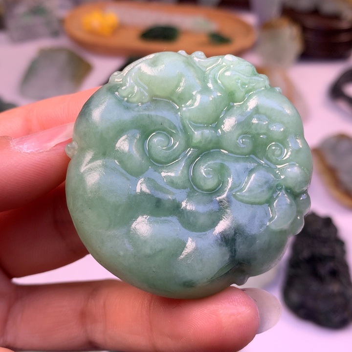 定制翡翠未镶嵌翡翠