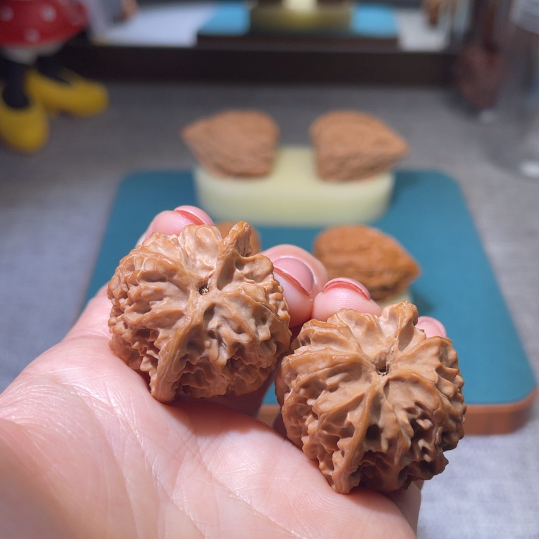 吊坠文玩核桃?*疑36苹果