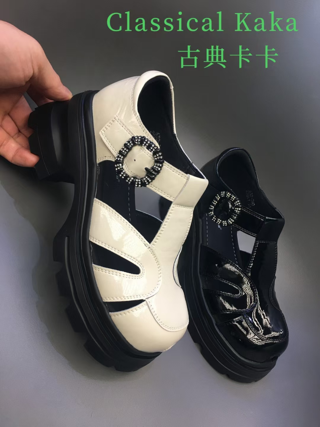 时尚中跟乐福鞋魔术贴英伦风百搭中国风包头时装凉鞋
