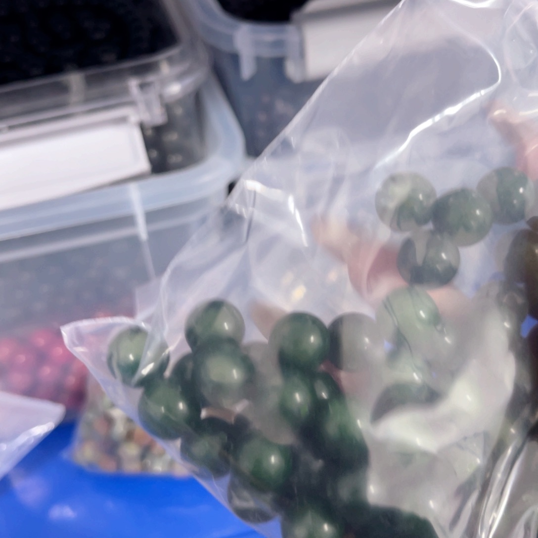 白玉菩提吊坠z锅底福利不售后。绿