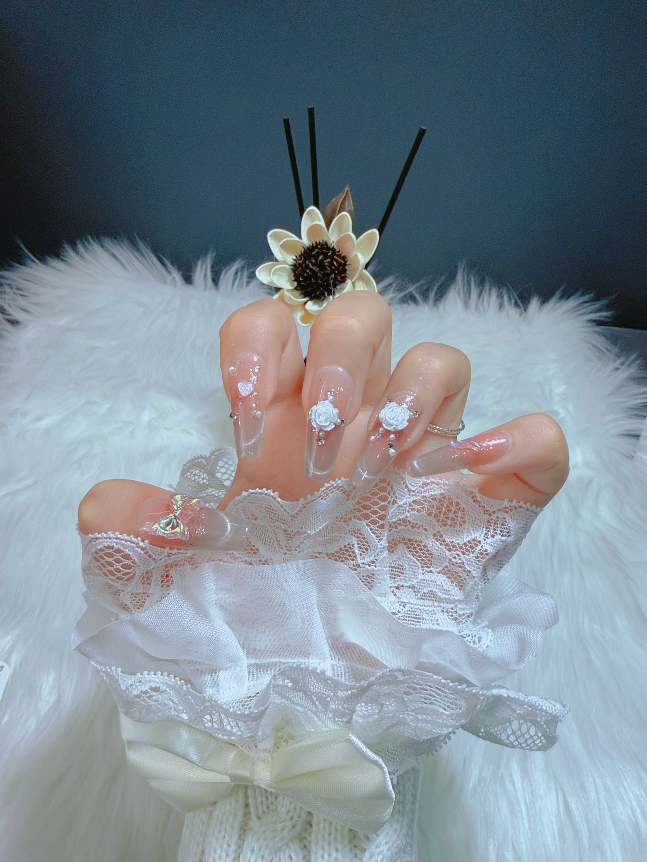 【玫瑰之恋】纯手工中长款冰透法式猫眼裸色显白高级感珍珠穿戴甲