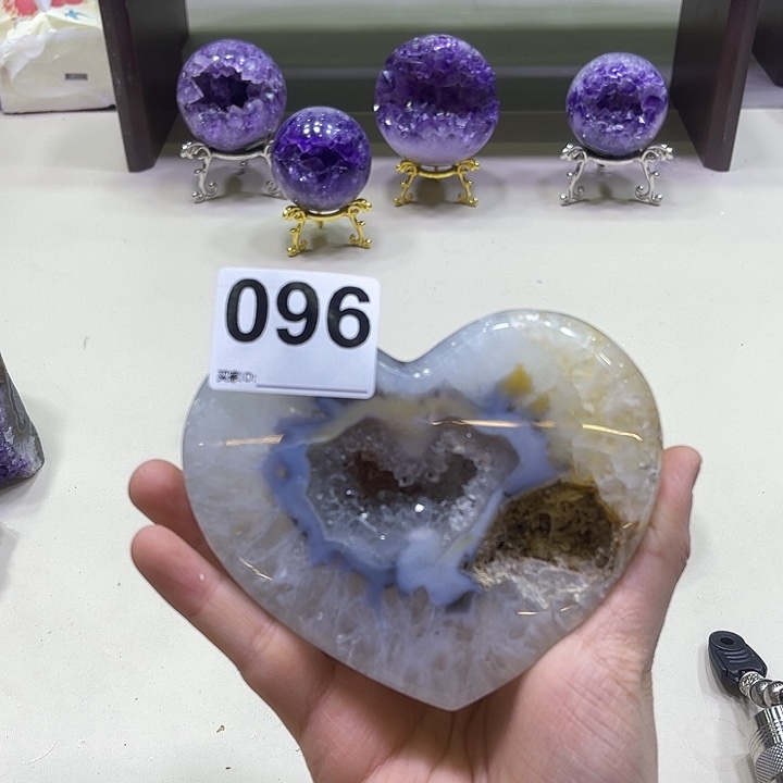 紫晶摆件未镶嵌摆件096