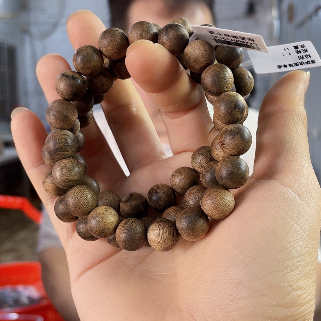 沉香手串菩萨棋圆珠单圈1.1/11克多样性发一