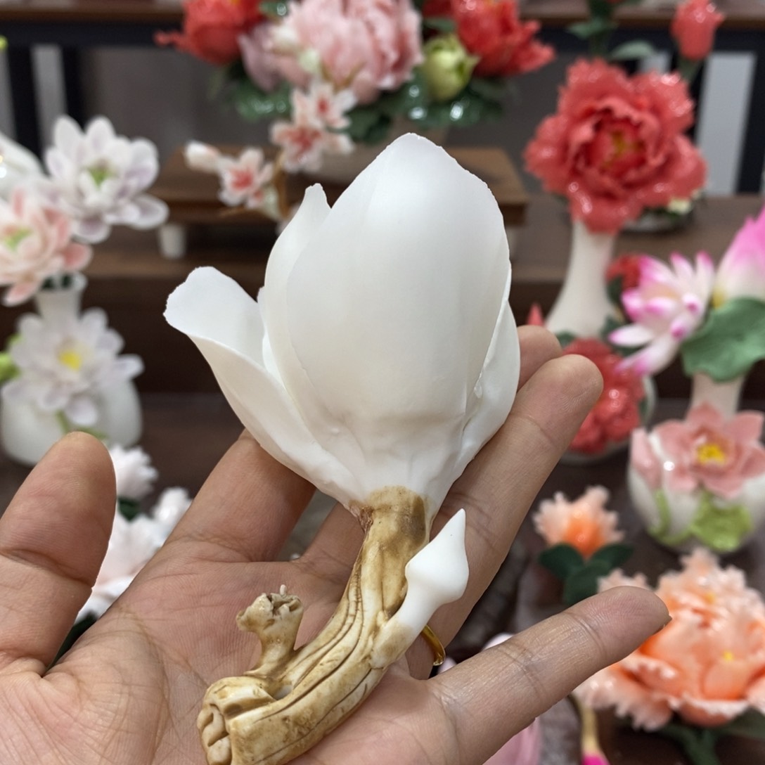 摆件陶瓷手工花摆件