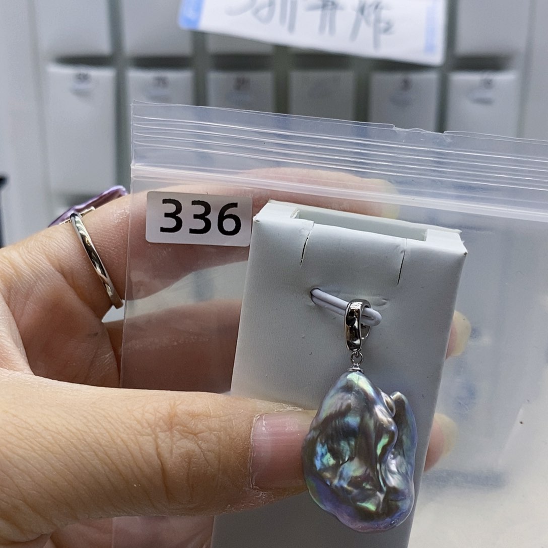 颈饰合金淡水珍珠