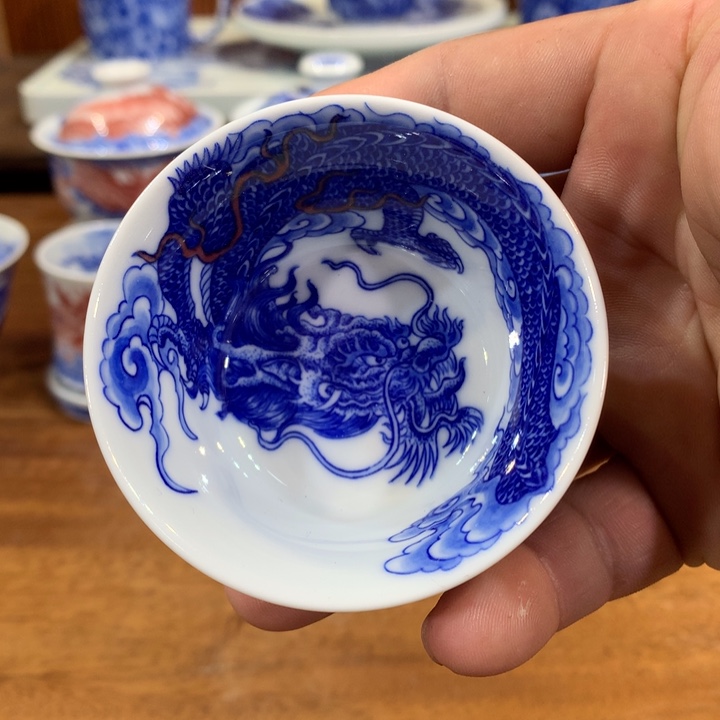 自成堂柴窑青花龙纹主人杯