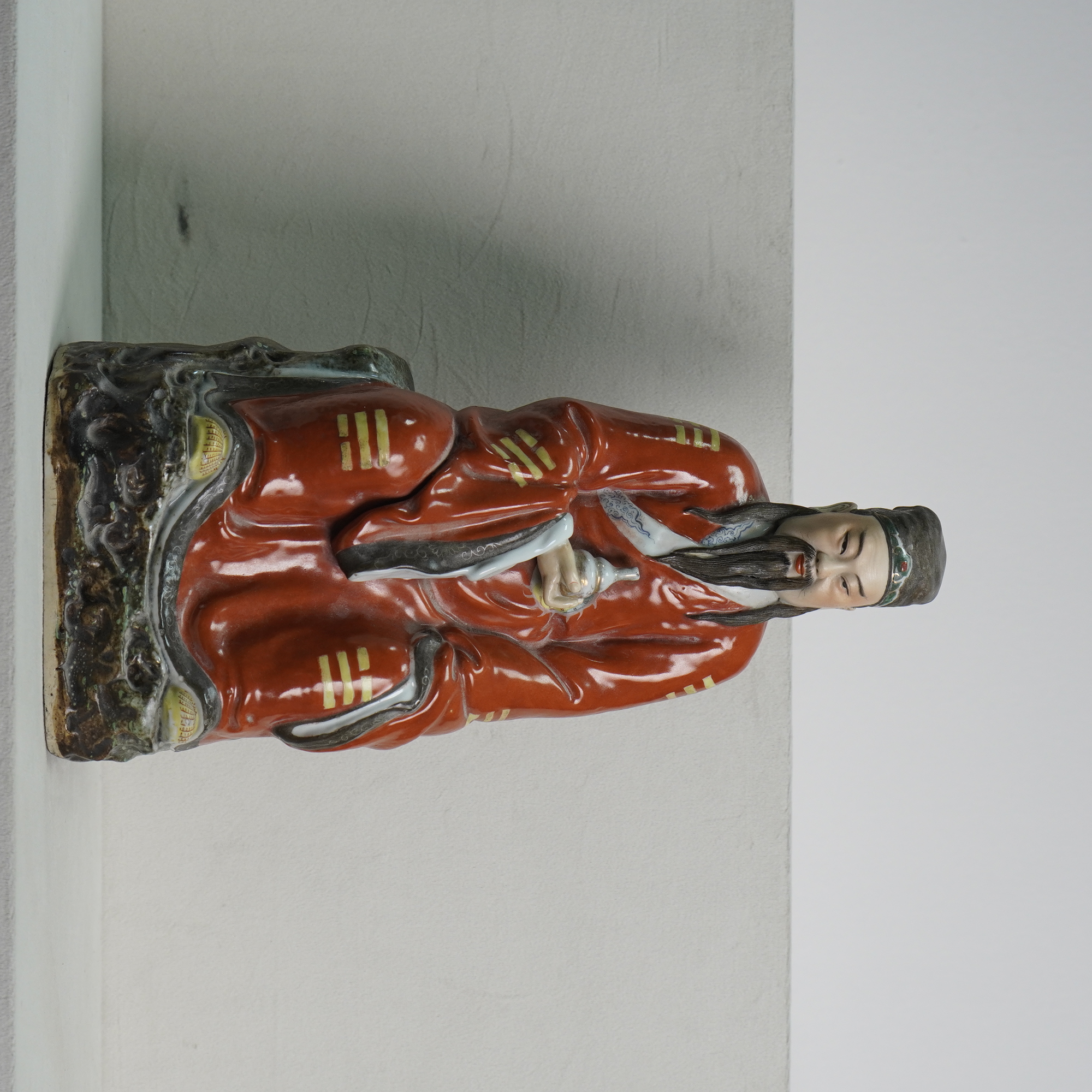 【民国】粉彩人物塑像