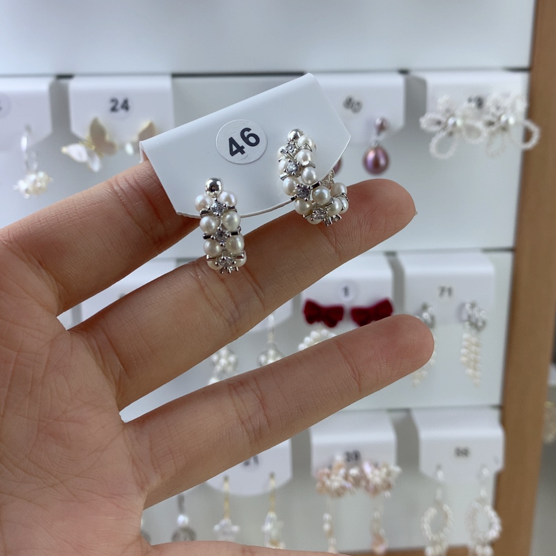 未镶嵌耳饰淡水珍珠