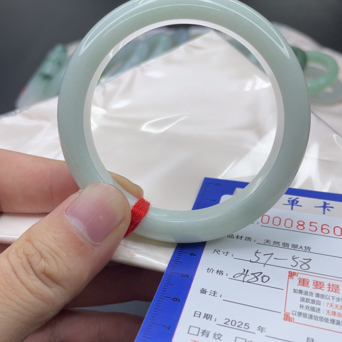 翡翠未镶嵌手镯翡翠手镯