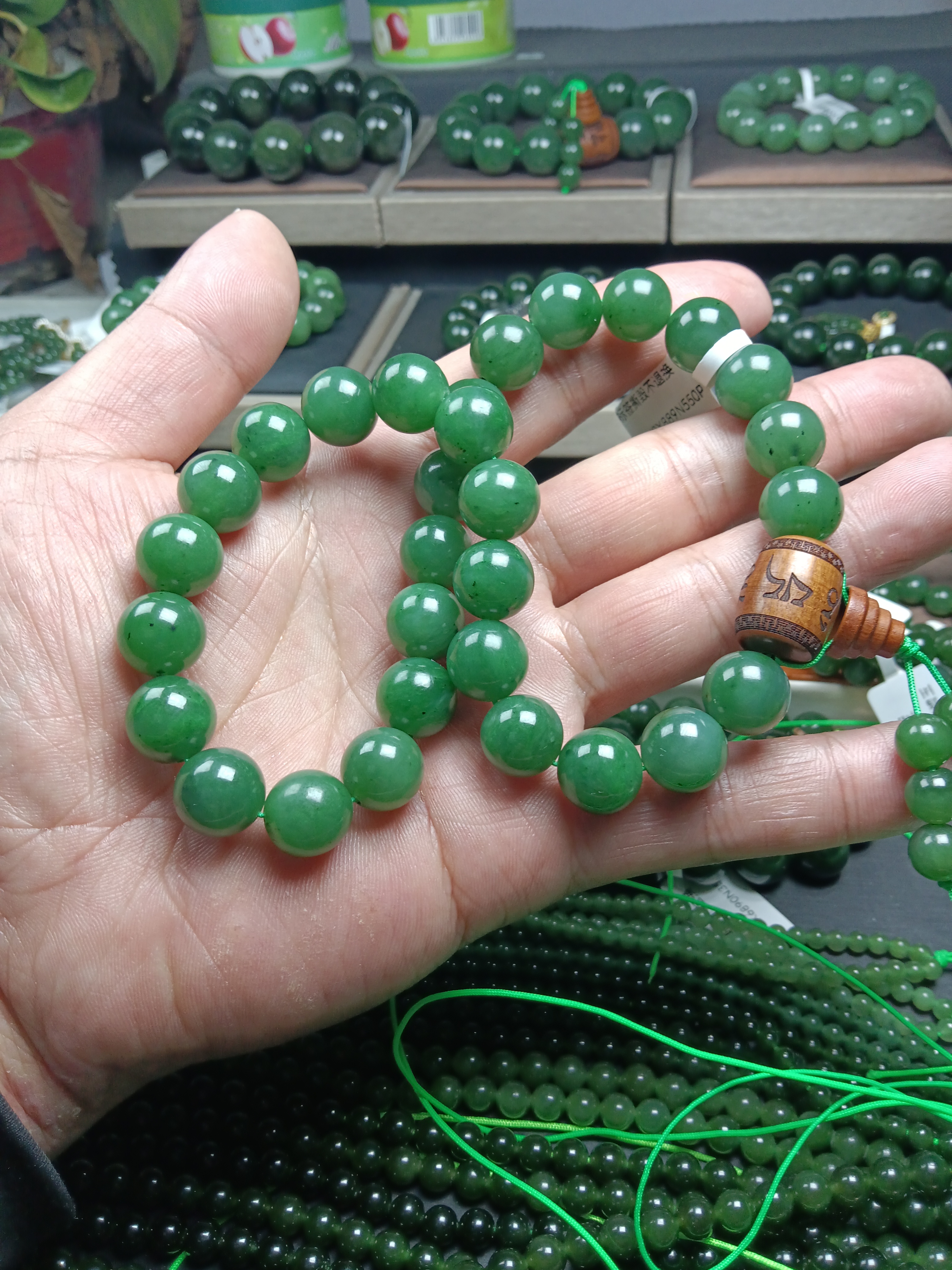 和田玉碧玉12mm手持