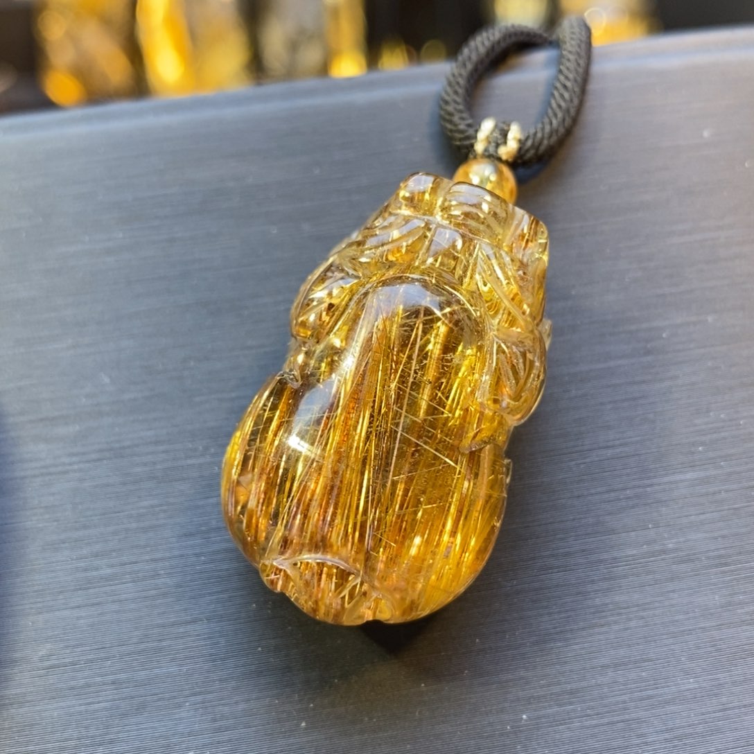 未镶嵌水晶颈饰发晶貔貅吊坠