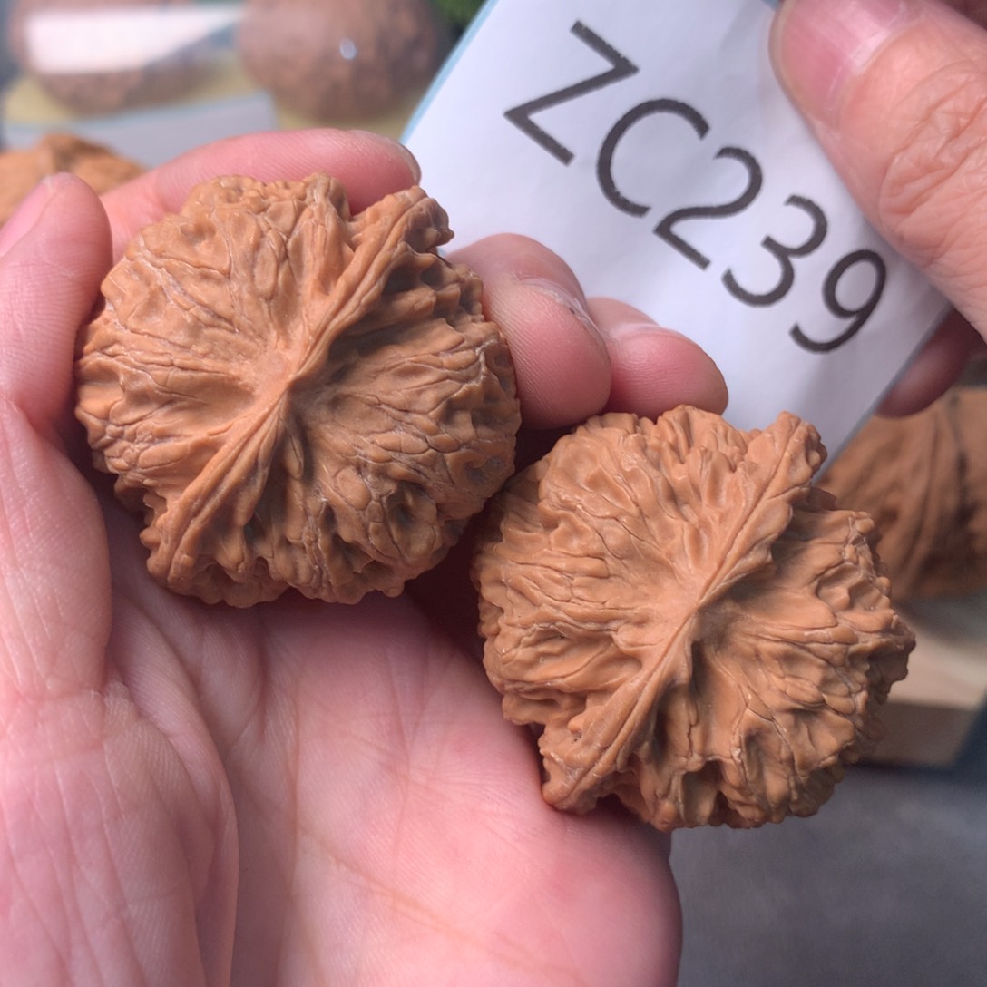 文玩核桃把件肉球苹果42