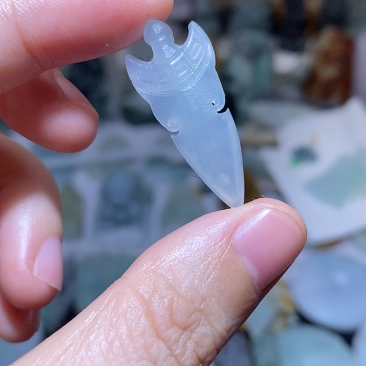 定制翡翠未镶嵌翡翠