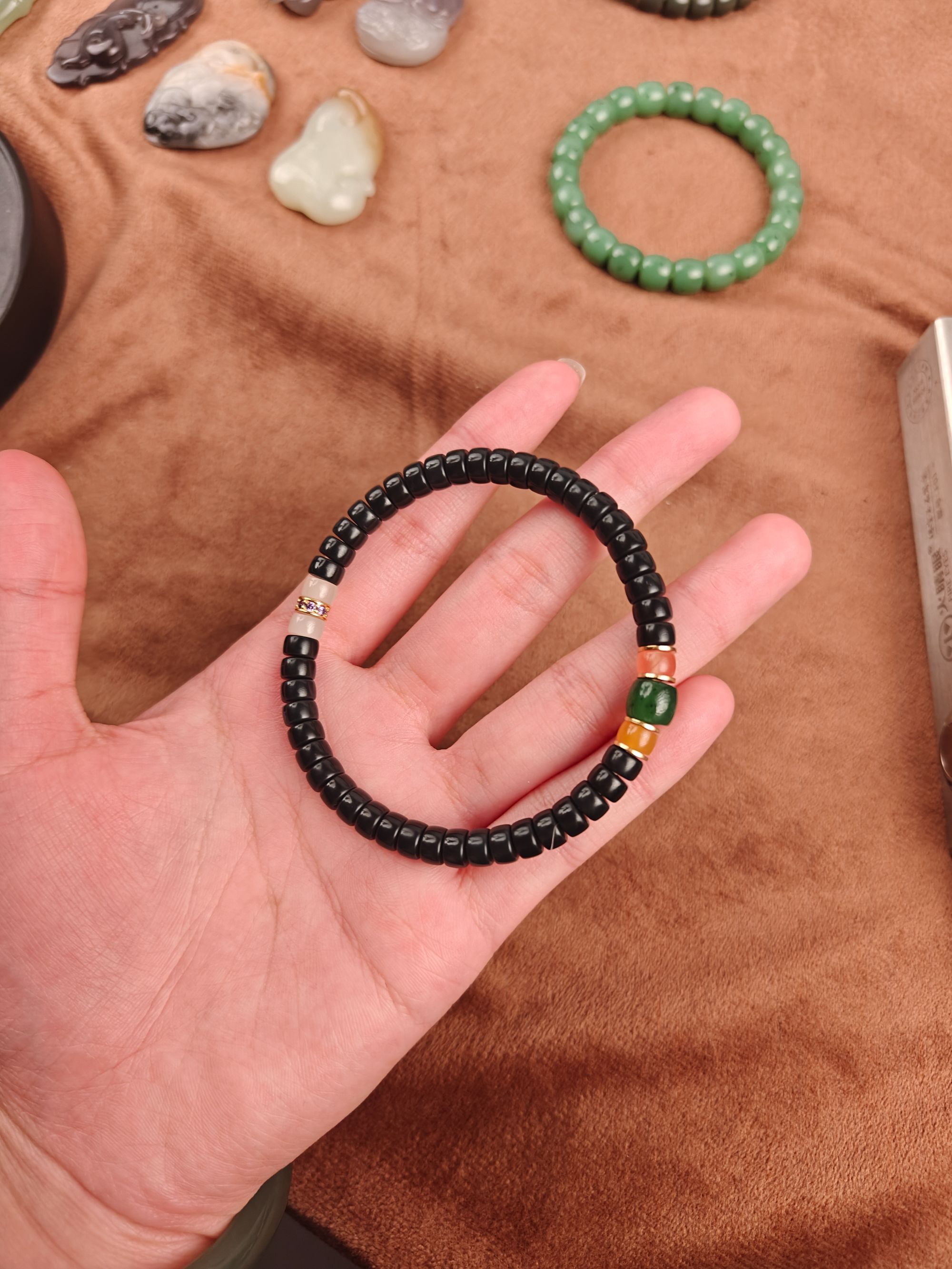 和田玉墨玉药片             