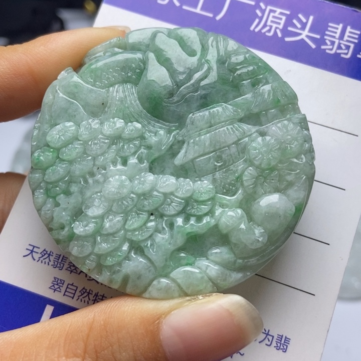 翡翠未镶嵌颈饰翡翠