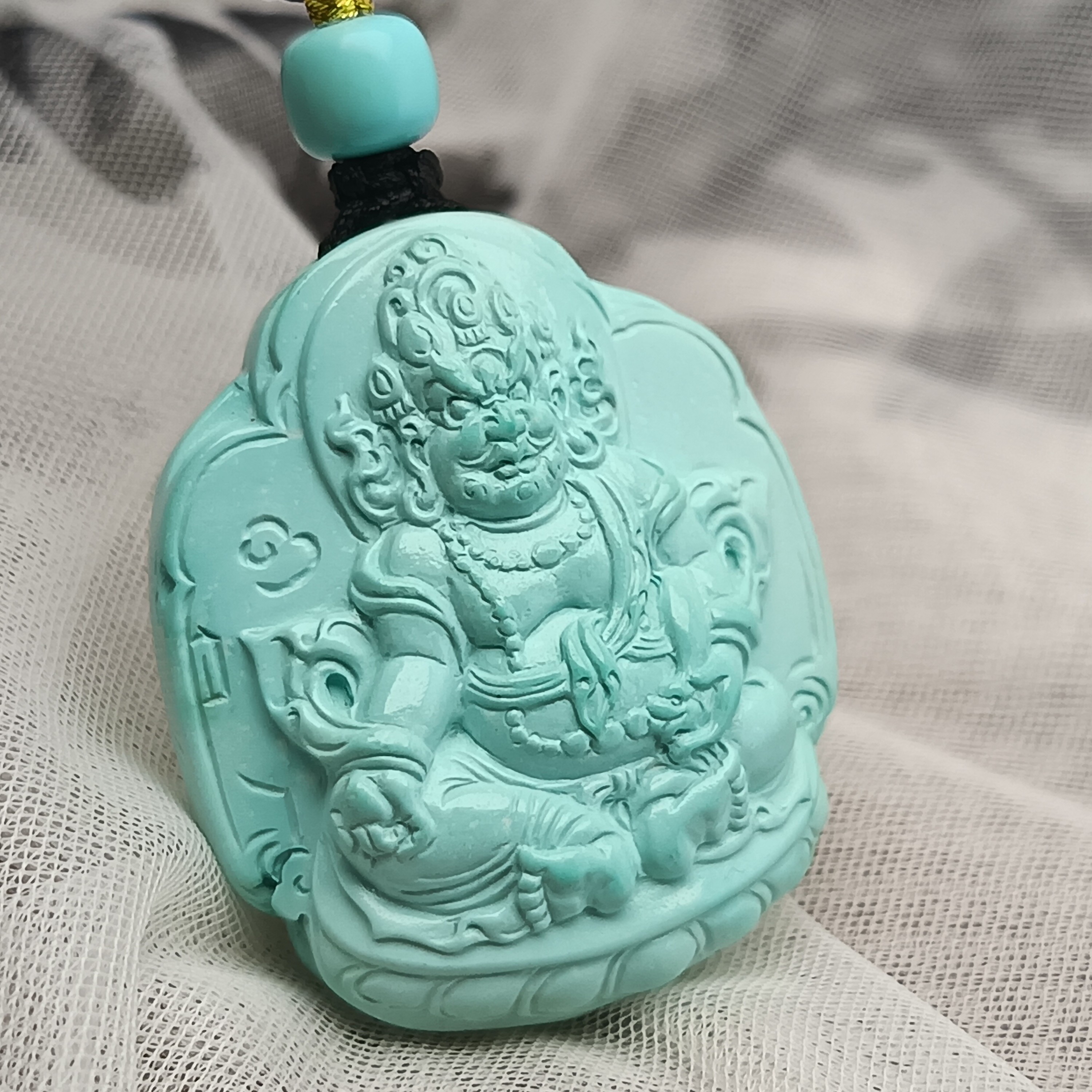 原矿绿松石，精工黄财神吊坠，30x34.5x15.7mm