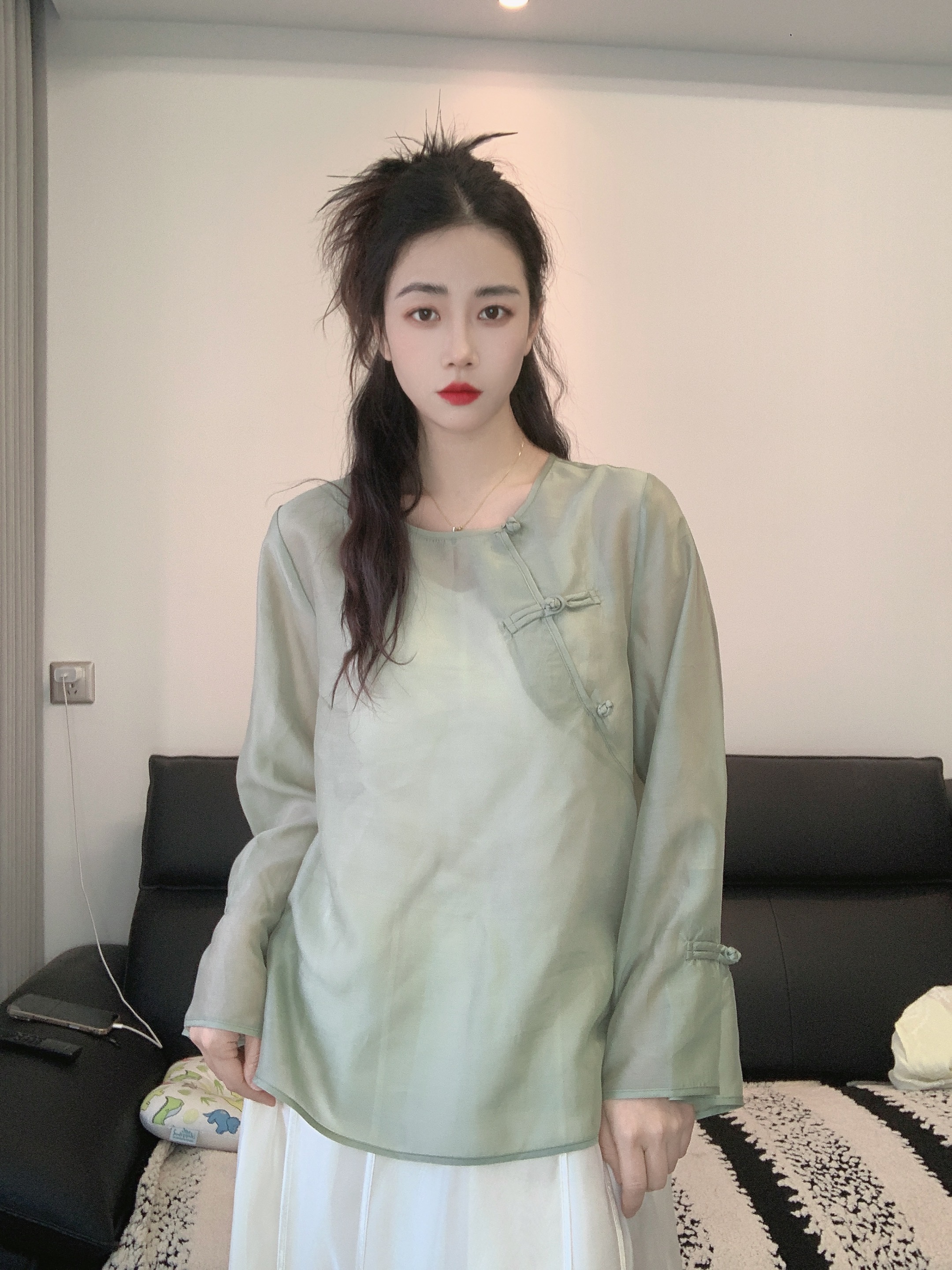 九月   绿盈   新款长袖重工袖口显瘦气质新中式衬衣