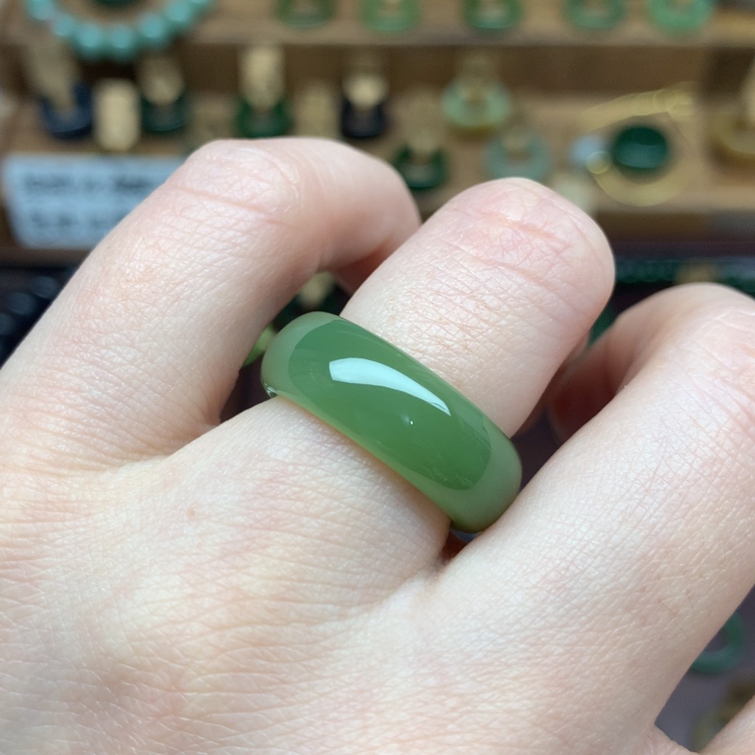 和田玉戒指未镶嵌