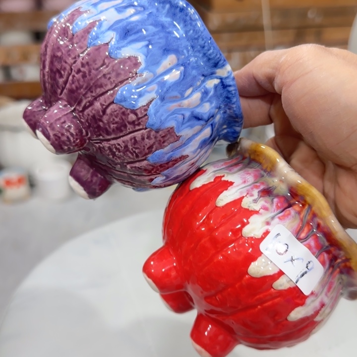 凑9块包邮，有孔，陶瓷花盆