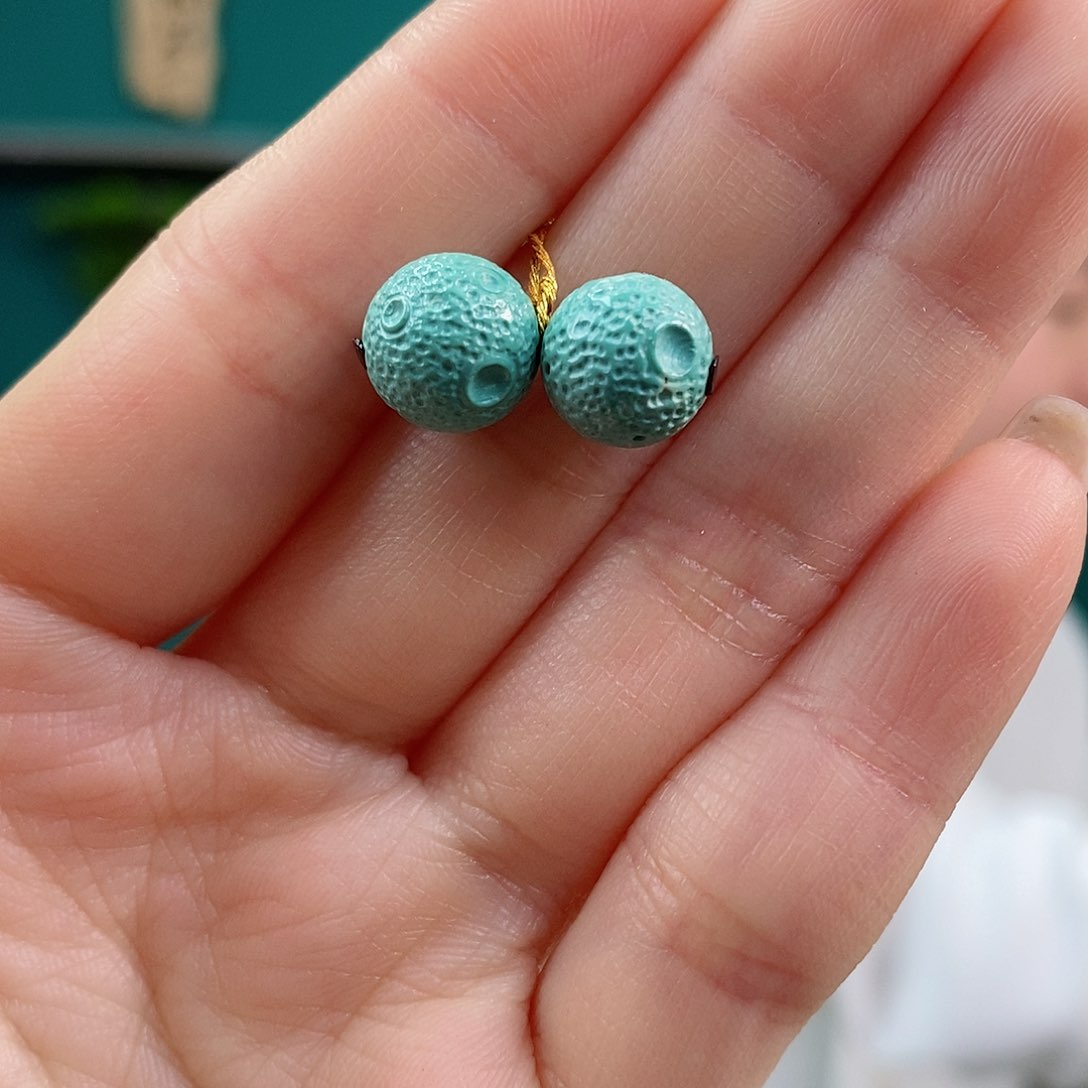 未镶嵌绿松石珠宝奇石