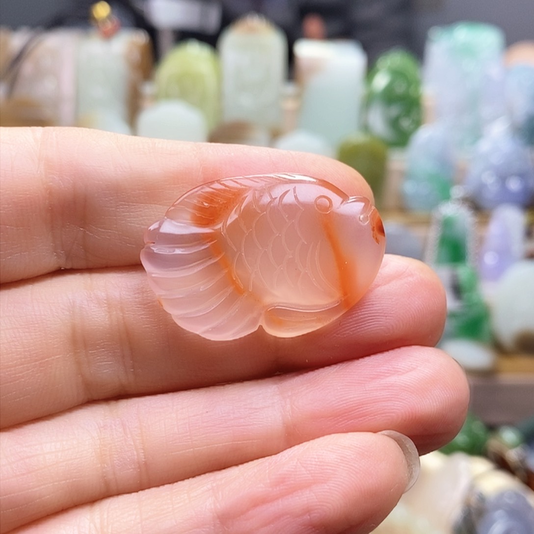 南红玛瑙颈饰未镶嵌