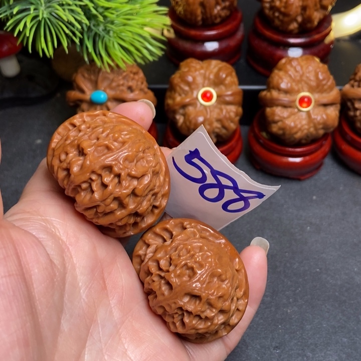 文玩核桃把件41宫灯588