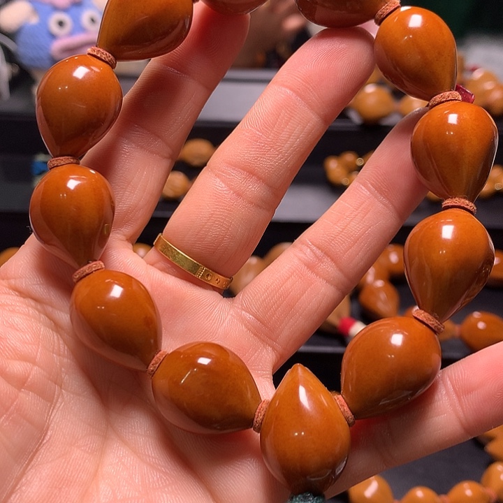 手串/手链橄榄核三花手串