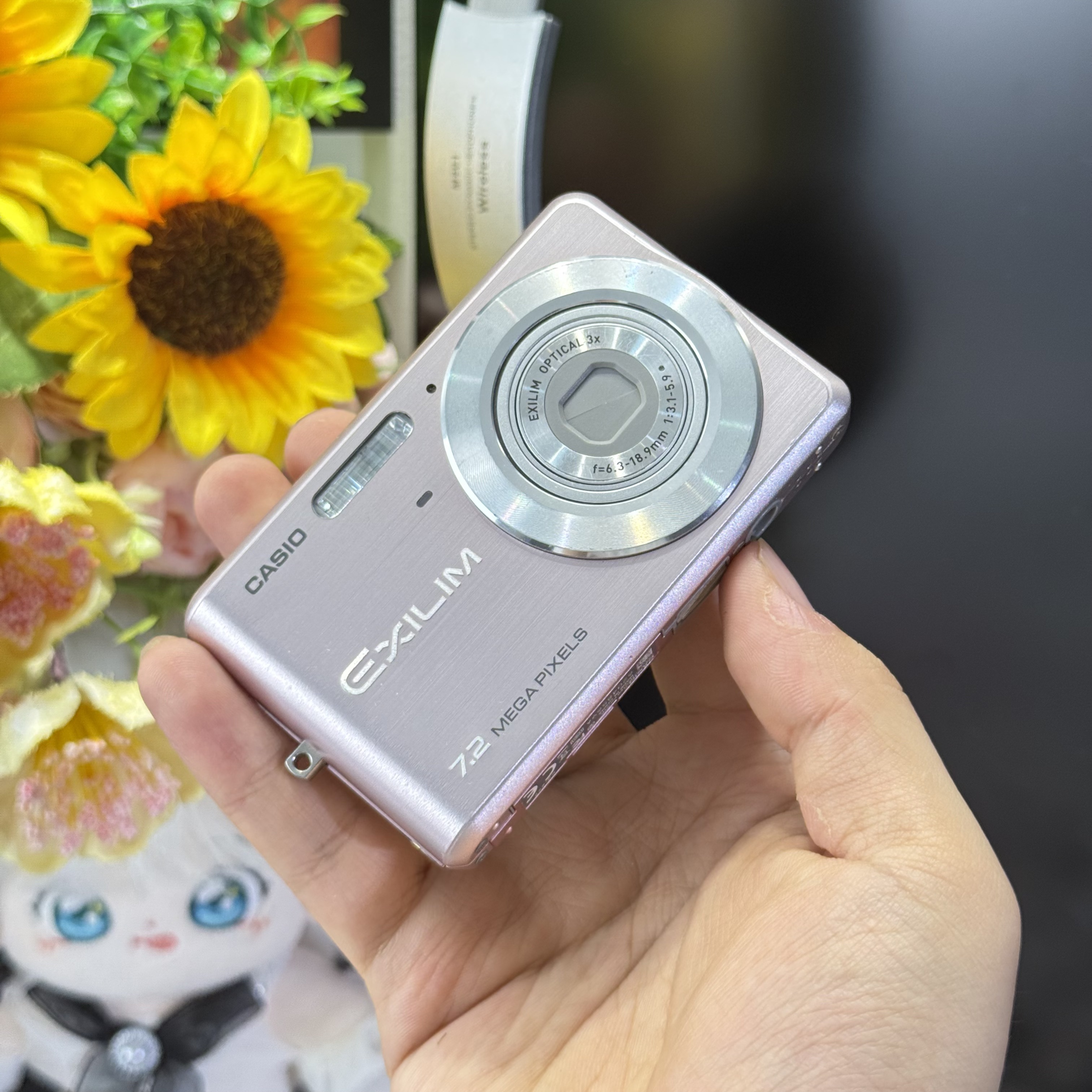 9新 Casio/卡西欧 卡西欧z77 变焦磨皮网感爆款屏幕轻微泛黄