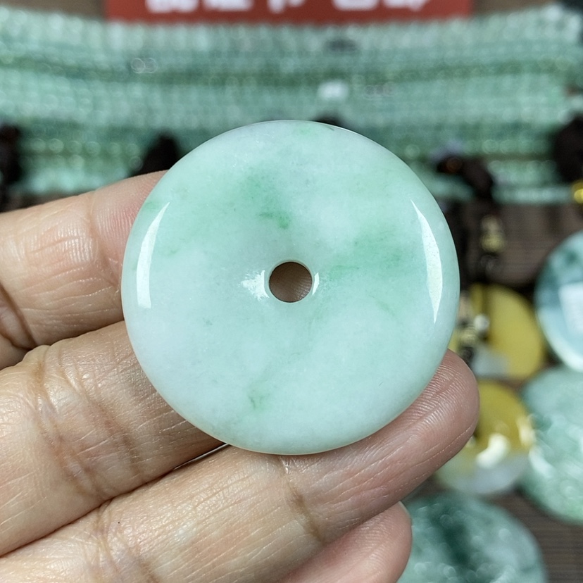 【闪购商品】翡翠颈饰未镶嵌玉吊坠翡翠玉平安扣