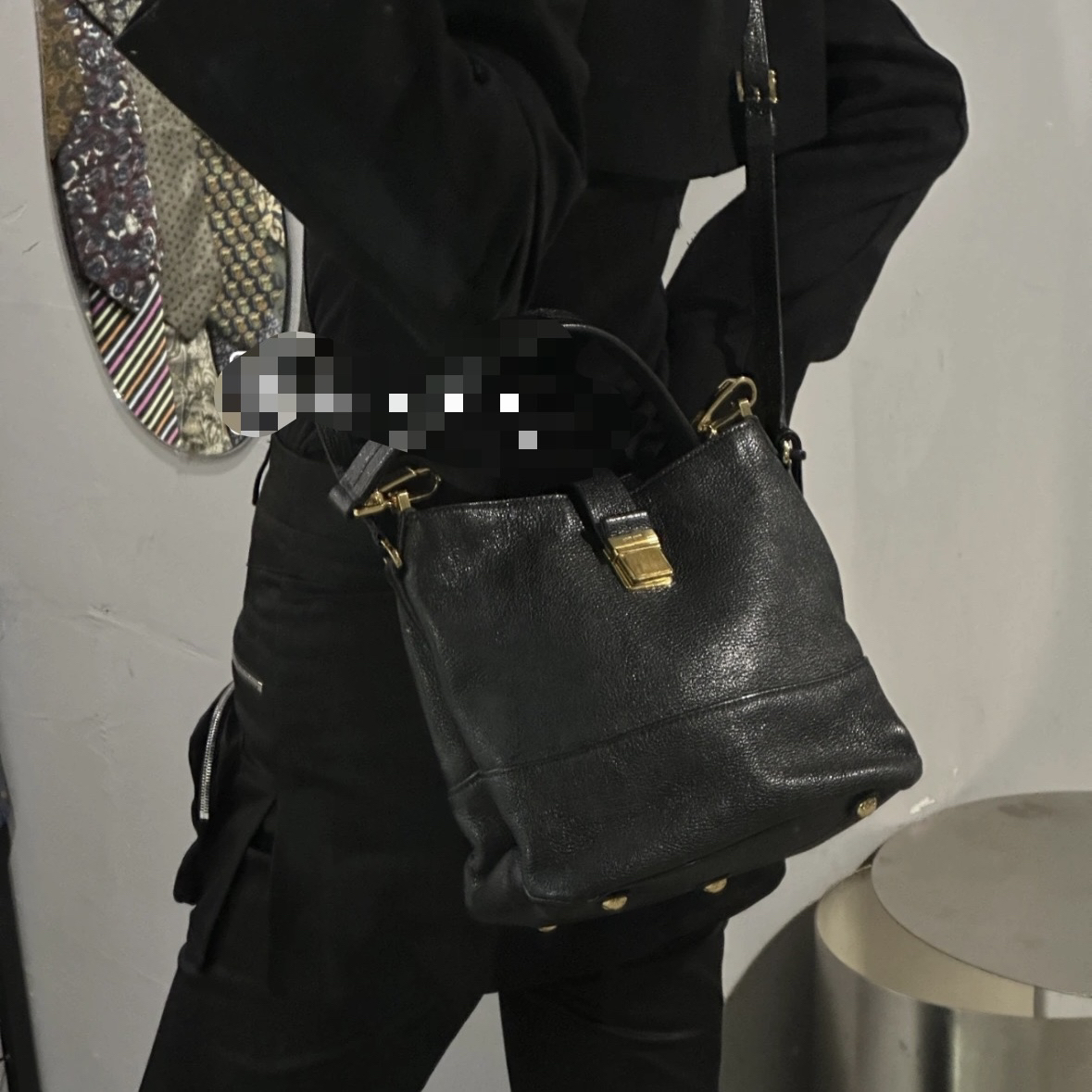 95新 MIU MIU/缪缪 黑金缪缪水桶包