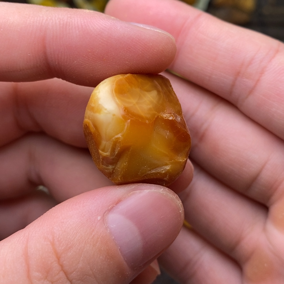 定制琥珀天然蜜蜡