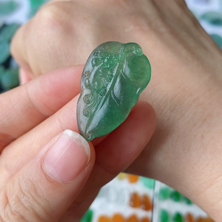 未镶嵌定制翡翠树叶