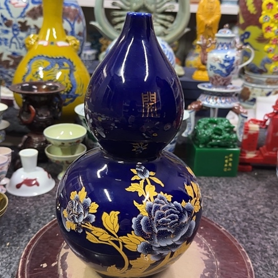 瓶摆件家居设计的设计