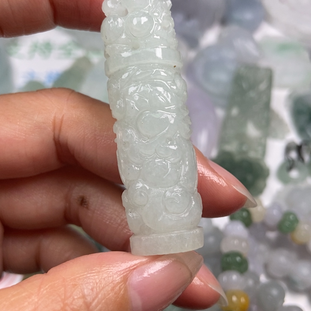 定制翡翠未镶嵌翡翠
