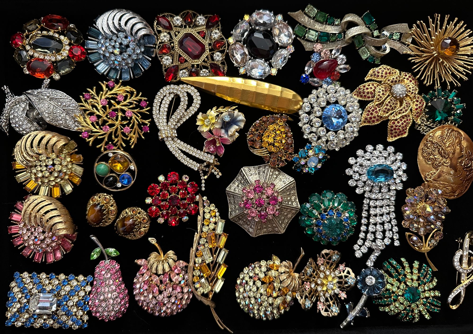 铁合金琉璃胸针 铁合金琉璃胸针9-179