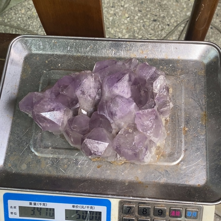 一***未镶嵌紫晶大型摆件（非配饰）
