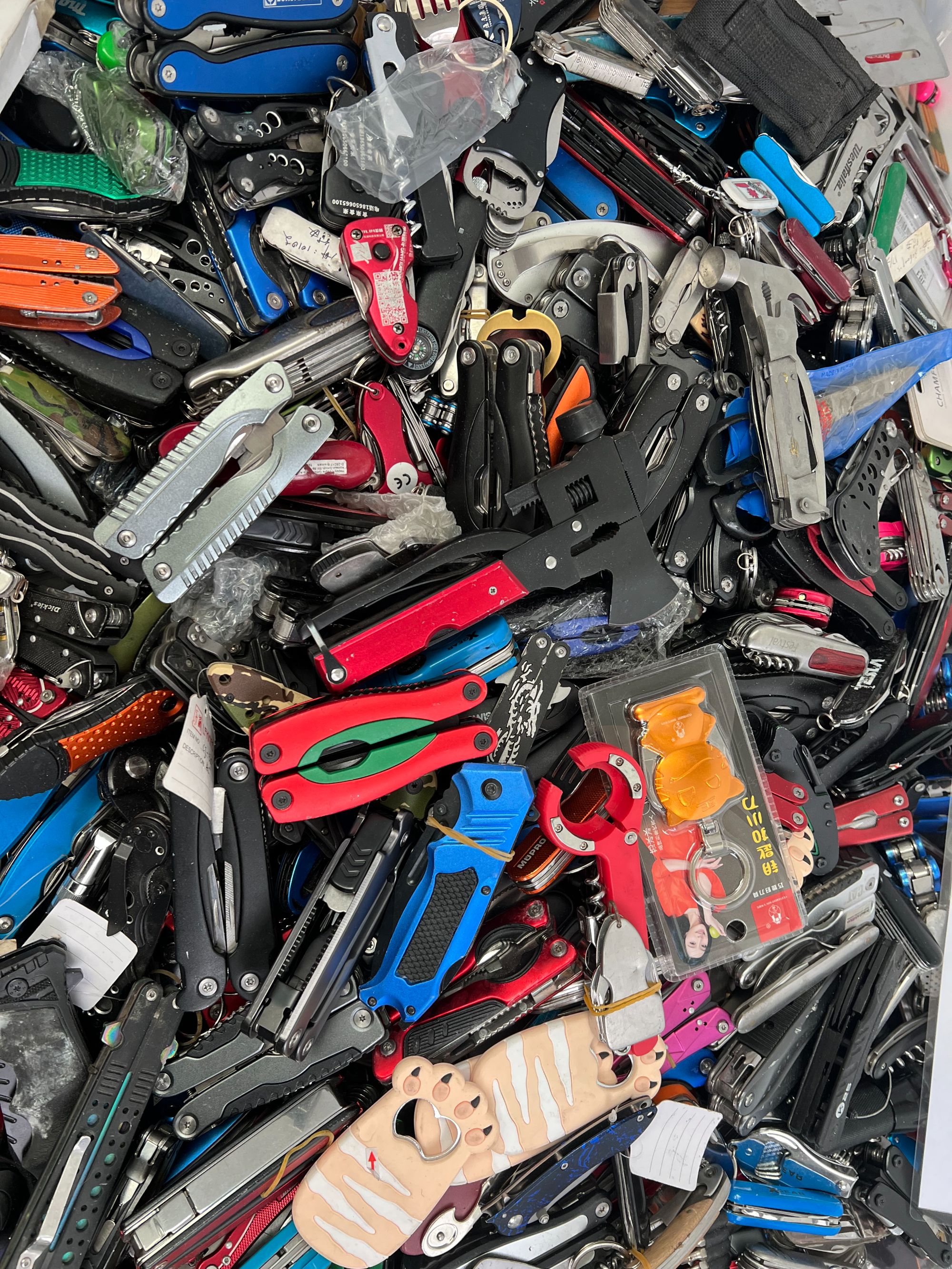 【直播间专属链接1.23】外贸尾货钳子户外工具默认瑕疵