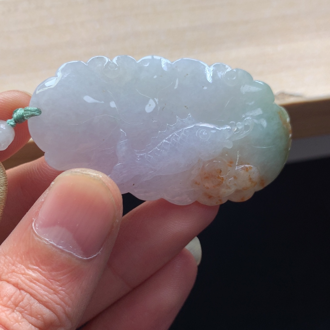 颈饰未镶嵌翡翠吊坠