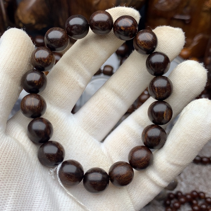 贡木巴布亚12暗月星空