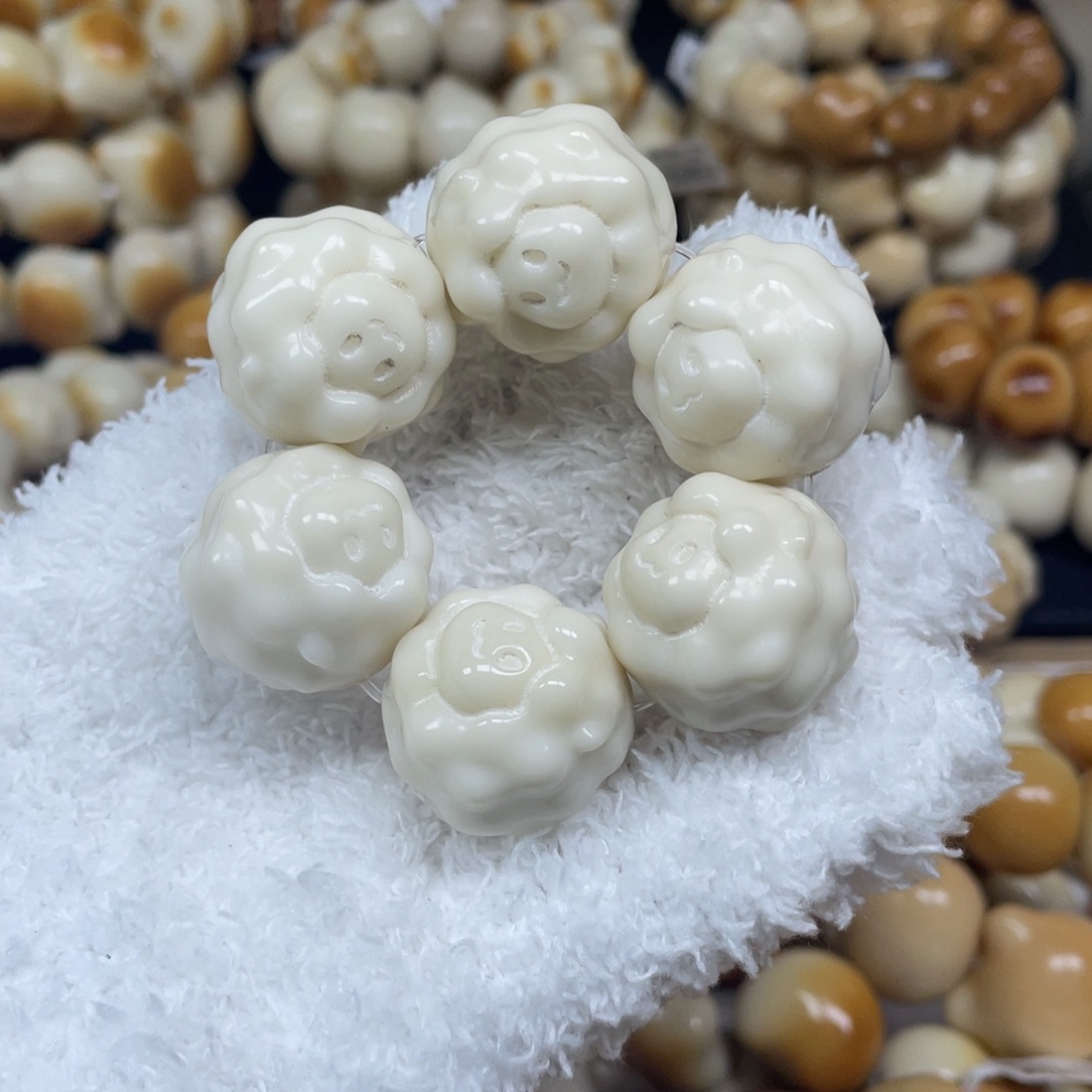 菩提根/象牙果手串12.10.4微瑕羊