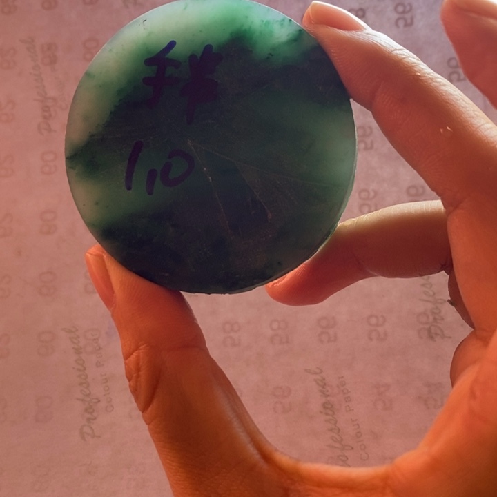 春***实定制石英质玉（非洲翠）