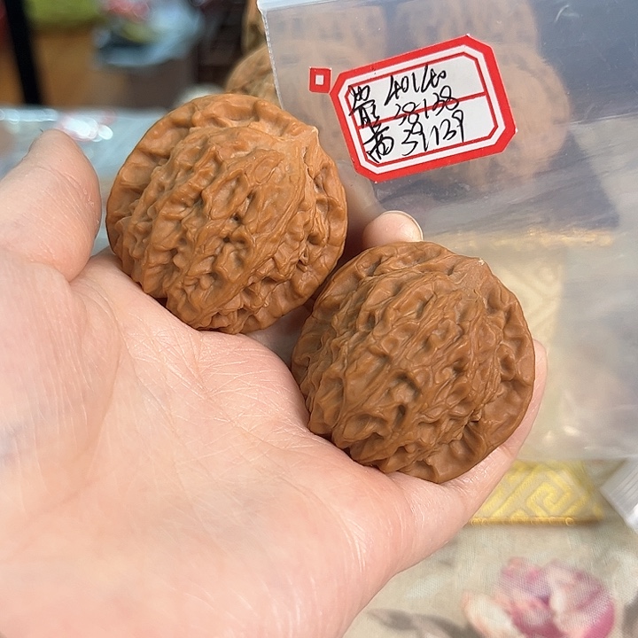 文玩核桃把件非嫁接北京