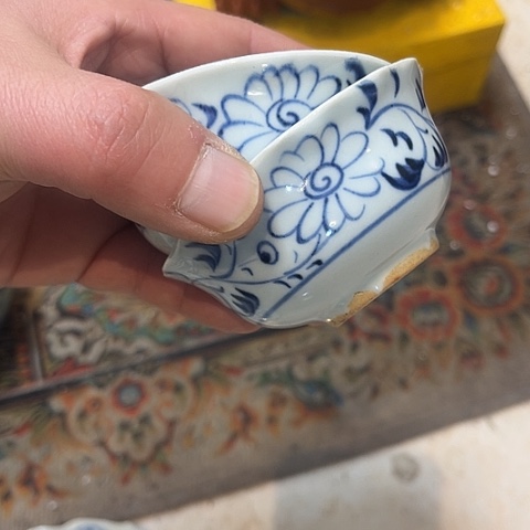 杯独**行陶瓷工艺品摆件