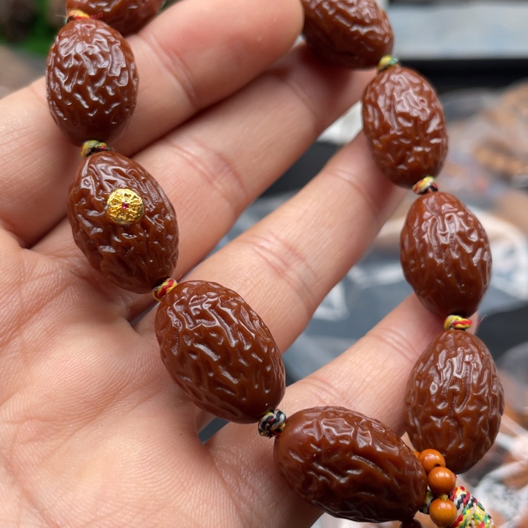 吊坠橄榄核猴头虎